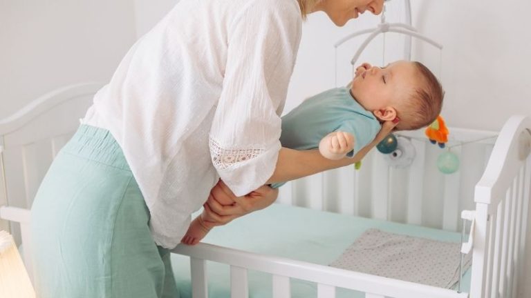 Baby Schläft Nur Auf Dem Arm Abgewöhnen wickelkind-liebe.com